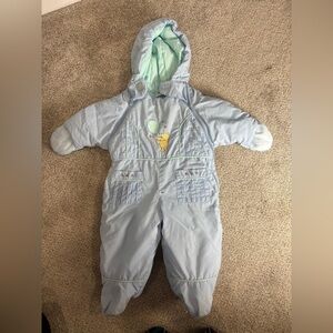 Vintage Winnie the Pooh Baby Snow Bunting Cotton Hand Coverings 6-9 months